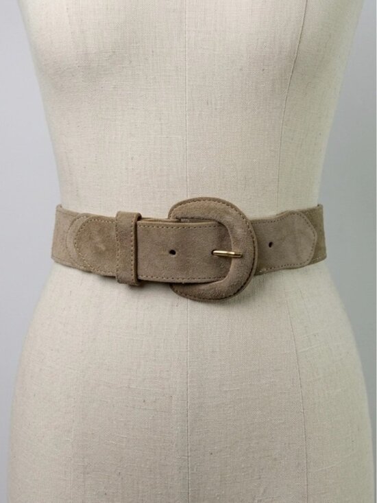 Vintage Mondi Suede Waist Belt Size Small Tan Beige Neutral 80s 90s